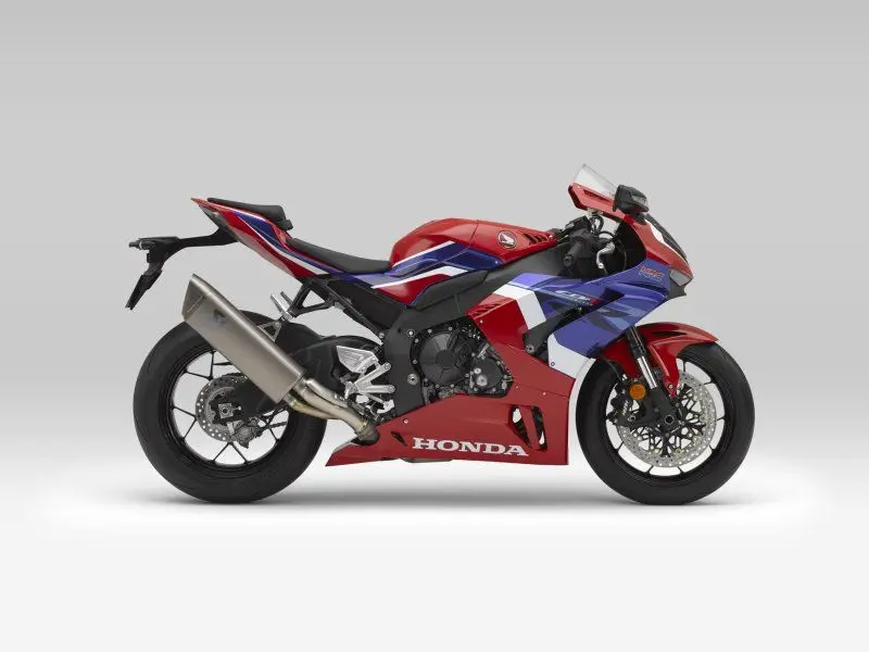 Honda CBR1000RR 32