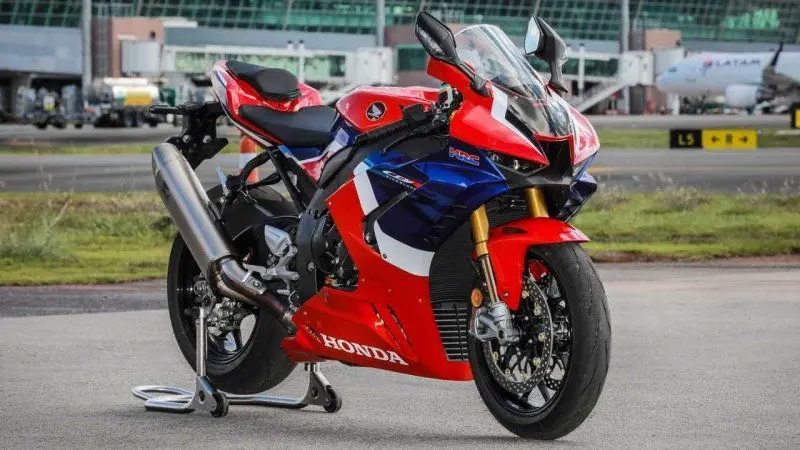 Honda CBR1000RR 40
