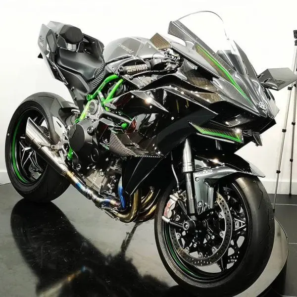 Kawasaki Ninja H2 29