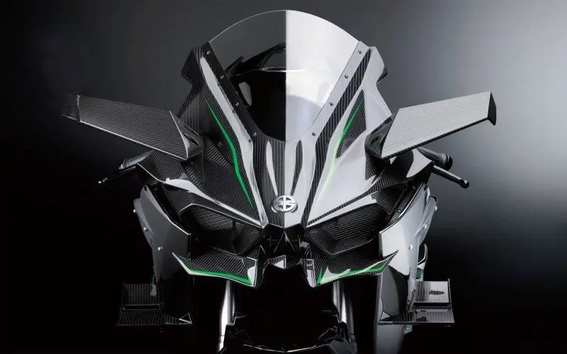 Kawasaki Ninja H2 13