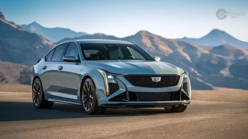 Cadillac CT5 V
