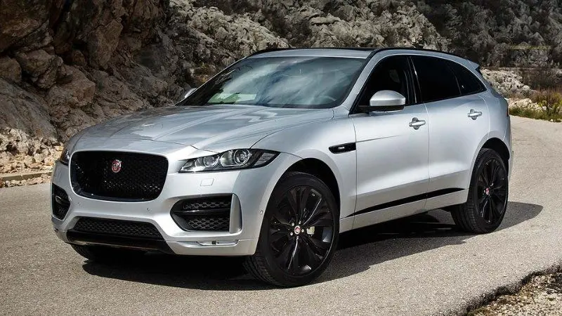 Jaguar F Pace