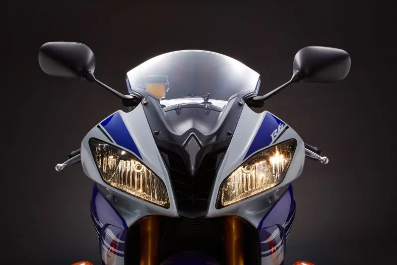 Ảnh chi tiết xe máy Yamaha R6 4