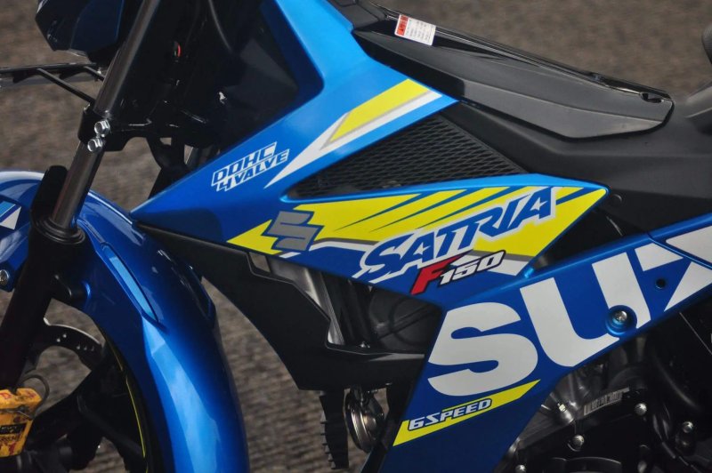 Ảnh chi tiết xe Suzuki Satria F150 1