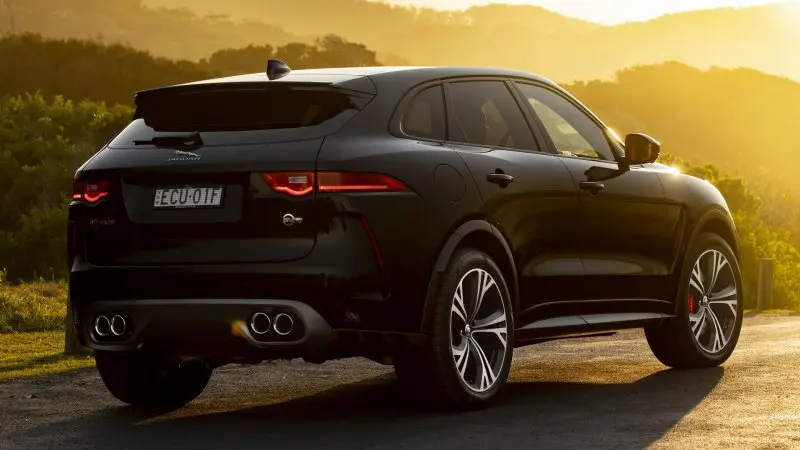 Jaguar F-Pace hình ảnh xe sang trọng 2