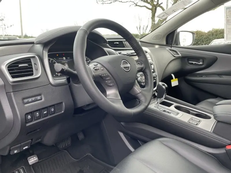 Bộ sưu tập hình nội thất xe Nissan Murano sang trọng 21