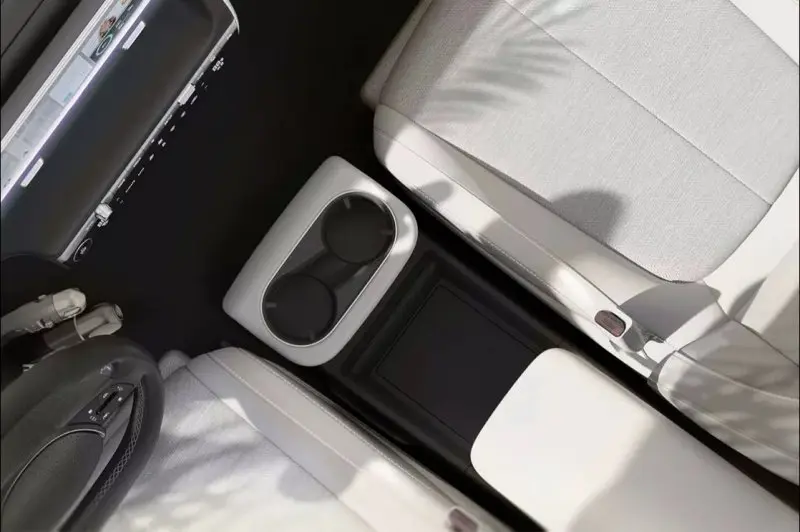 Xem ảnh thực tế xe Hyundai Ioniq 5 siêu ấn tượng 2