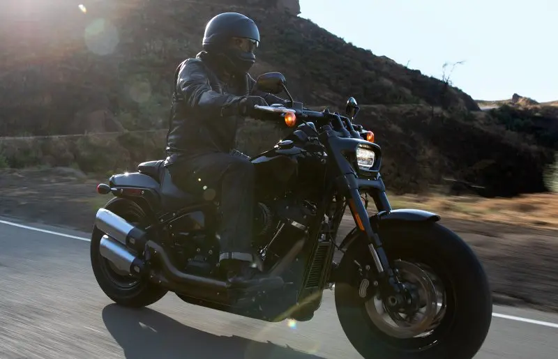 Tải ngay ảnh xe máy Fat Bob miễn phí chất lượng cao 17