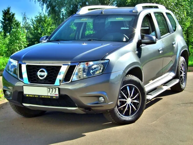 Ảnh xe Nissan Terra đẹp nhất hiện nay 3