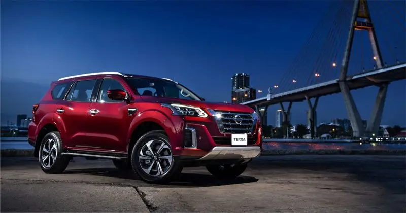 Ảnh xe Nissan Terra đẹp nhất hiện nay 23