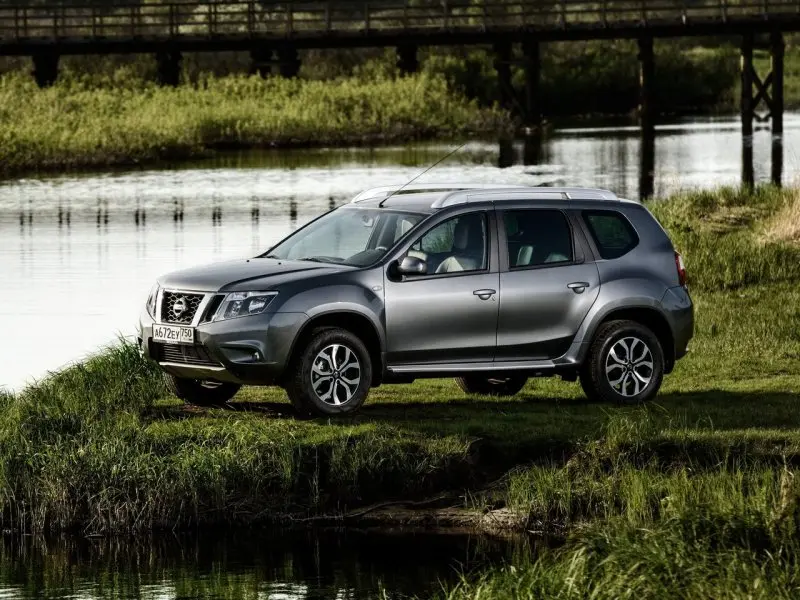 Ảnh xe Nissan Terra đẹp nhất hiện nay 26