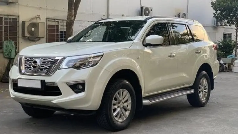 Ảnh xe Nissan Terra đẹp nhất hiện nay 32