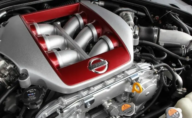 Hình ảnh Nissan Terra dưới góc chụp chi tiết 12