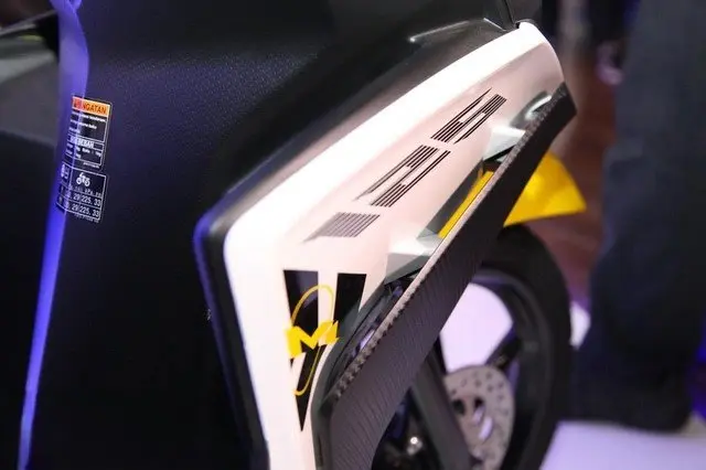 Ảnh chi tiết xe ga Yamaha Mio M3 125 9