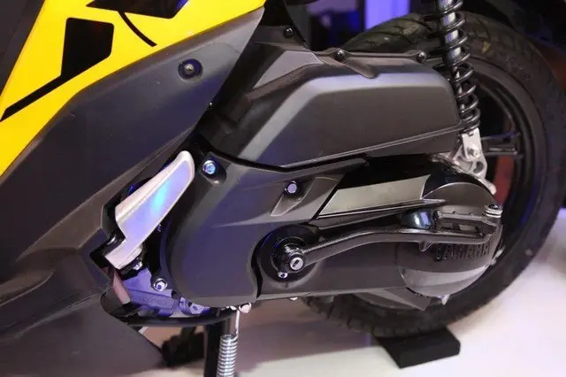 Ảnh chi tiết xe ga Yamaha Mio M3 125 10