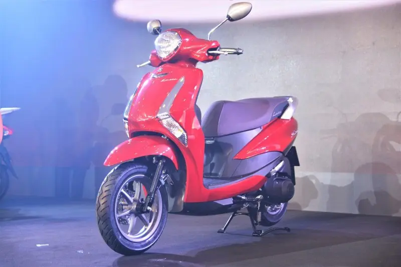 Ảnh xe máy Yamaha Latte ấn tượng 1