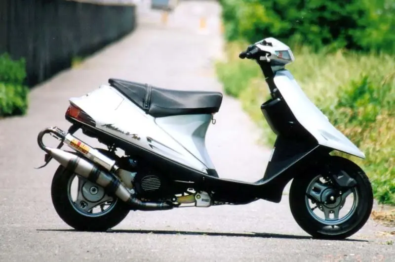 Ảnh xe Suzuki Address từ nhiều góc độ 27