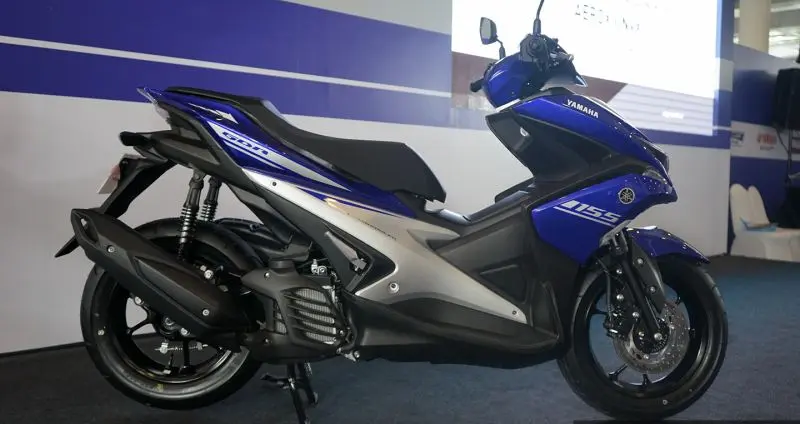 Ảnh xe Yamaha NVX ấn tượng 16