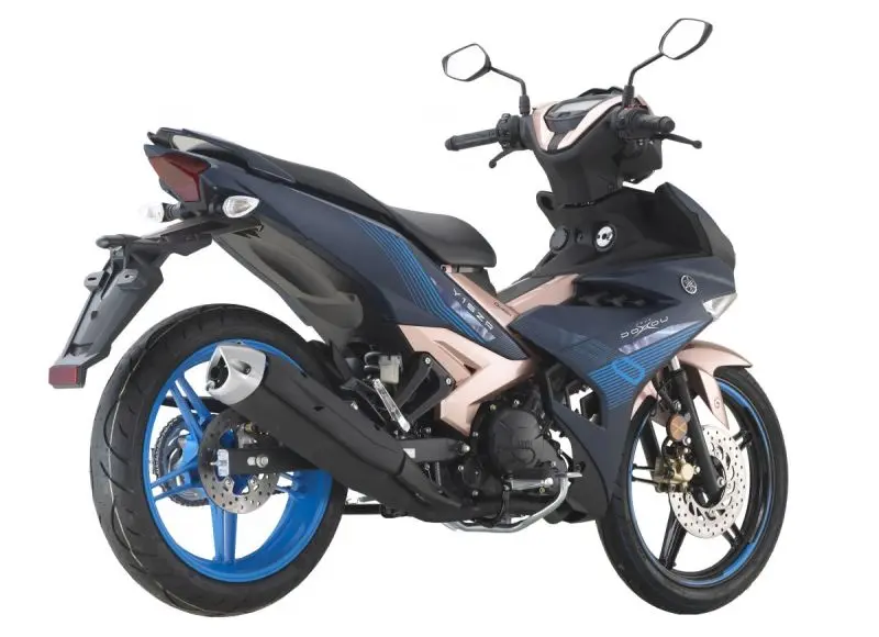 Ảnh xe Yamaha NVX ấn tượng 20