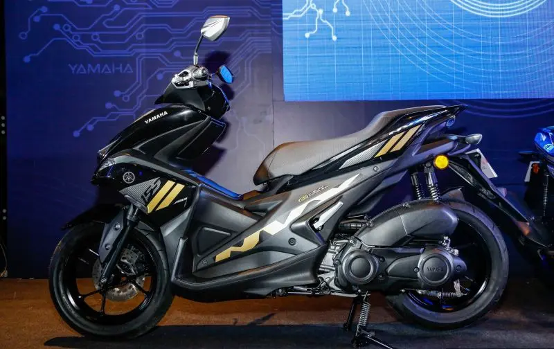 Ảnh xe Yamaha NVX cực ngầu 5