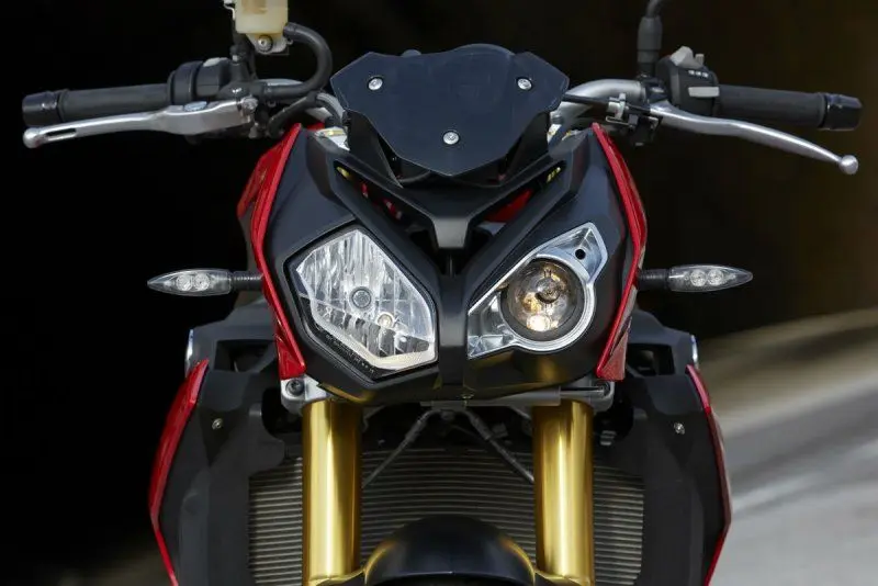 BMW S 1000 R 12