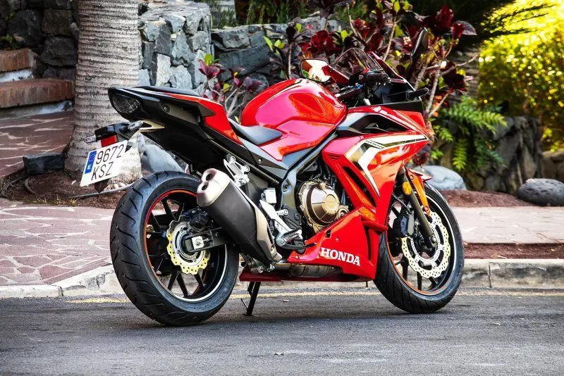 Honda CBR500R 41