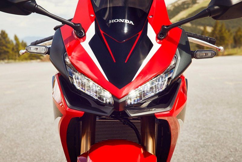 Honda CBR500R 8
