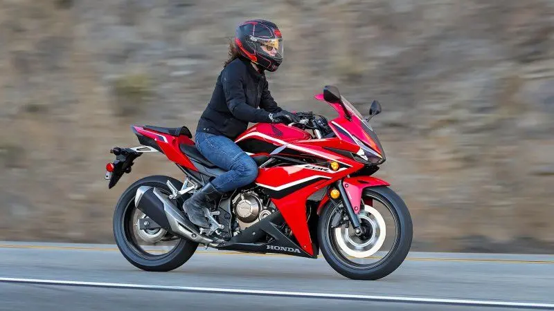 Honda CBR500R 7