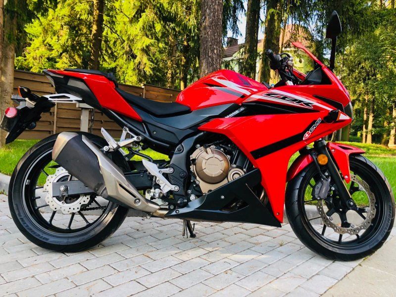 Honda CBR500R 10