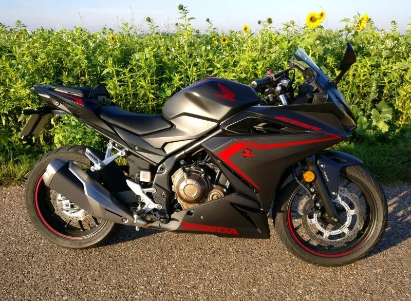 Honda CBR500R 11