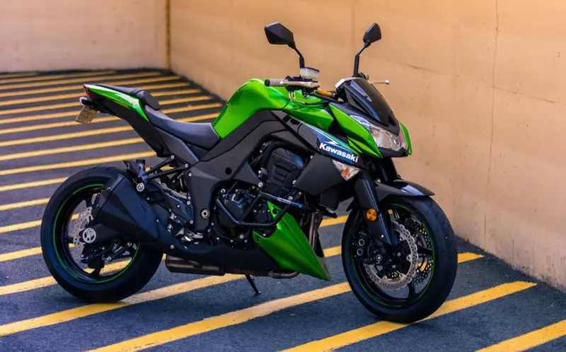 Kawasaki Z1000 2
