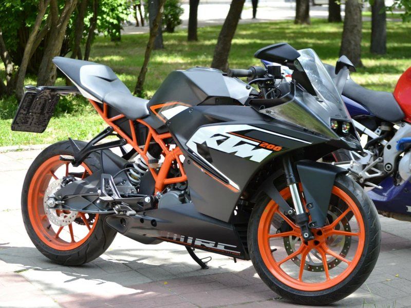 KTM RC 200 11