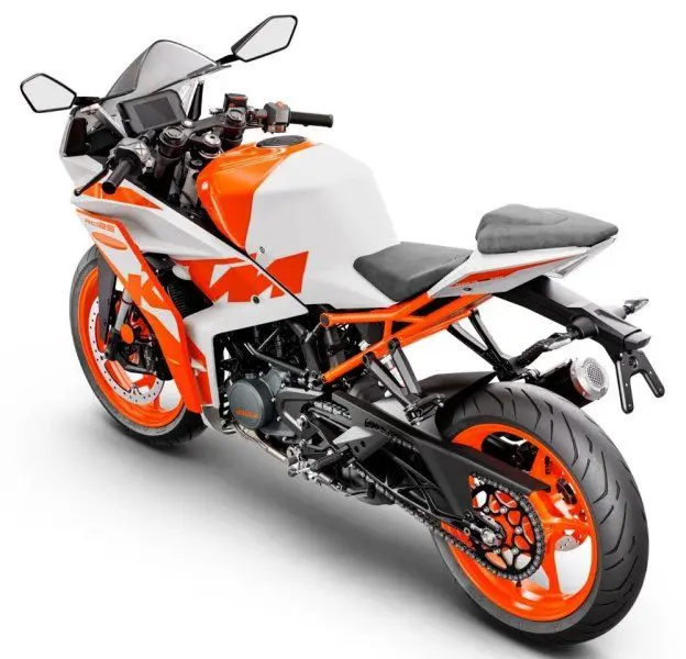 KTM RC 200 18