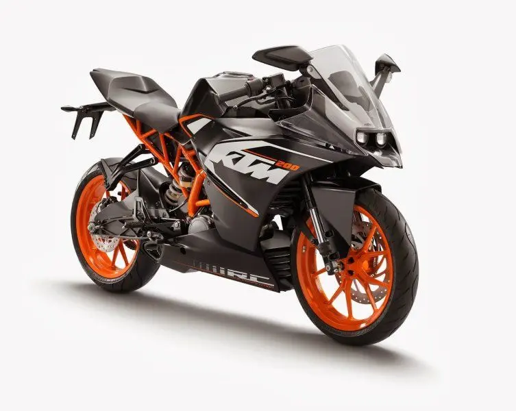 KTM RC 200 28