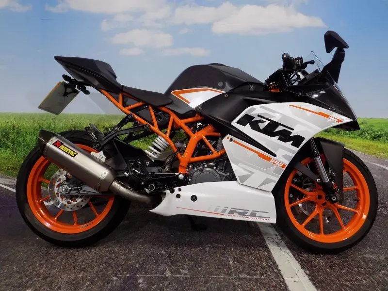 KTM RC 390 15