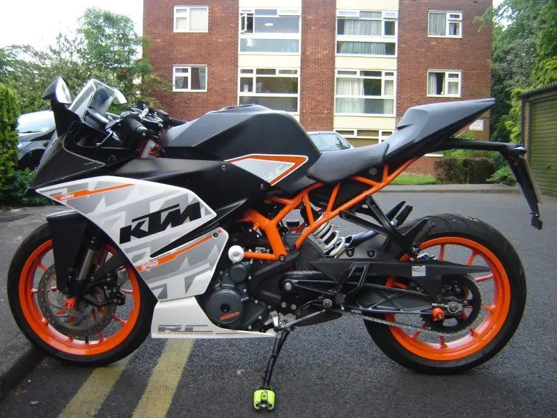 KTM RC 390 4