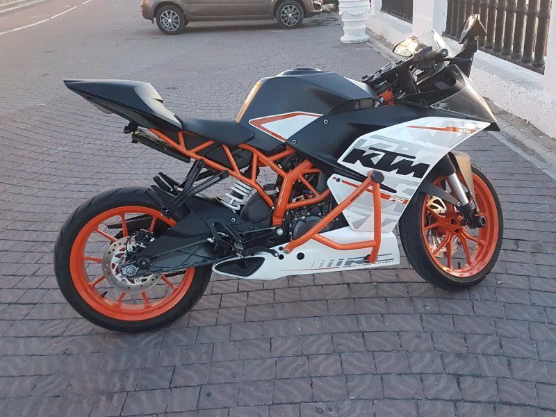 KTM RC 390 6