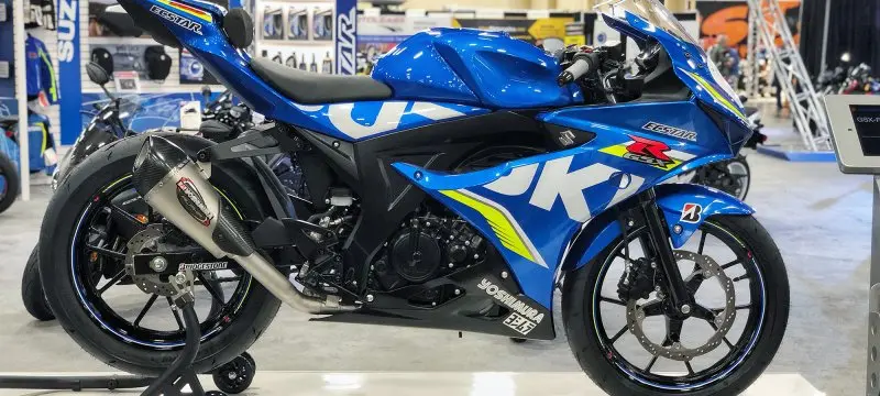 Ảnh xe Suzuki GSX R150 từ mọi góc độ 6