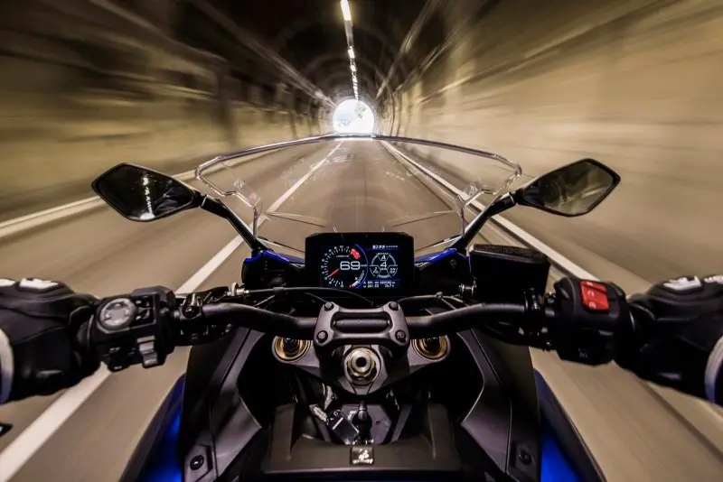 Ảnh chi tiết xe Suzuki GSX S150 5