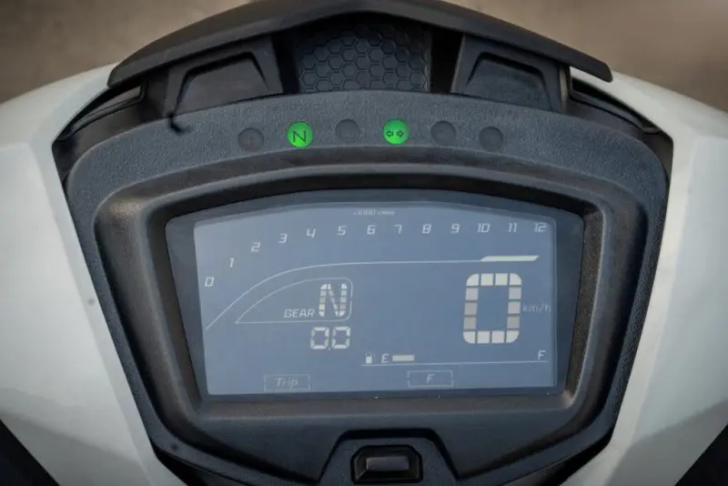 Ảnh chi tiết xe Yamaha Jupiter 1