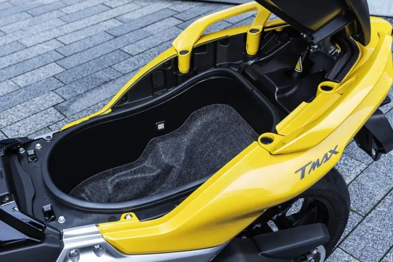 Ảnh chi tiết xe máy Yamaha TMAX DX 7