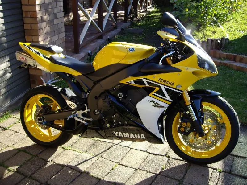 Ảnh Yamaha YZF R1 đẹp nhất 18
