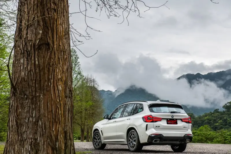 Download bộ ảnh đẹp BMW X3 độ phân giải cao 24