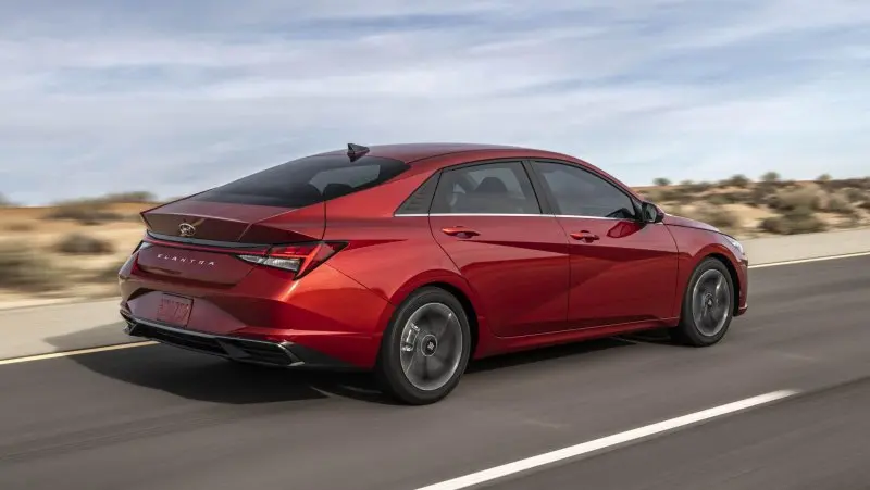 Thư viện ảnh Hyundai Avante siêu ấn tượng 12