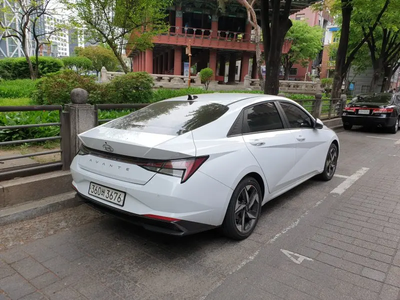 Thư viện ảnh Hyundai Avante siêu ấn tượng 22