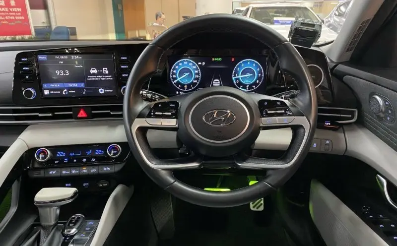 Nội thất xe Hyundai Avante chi tiết nhất 3