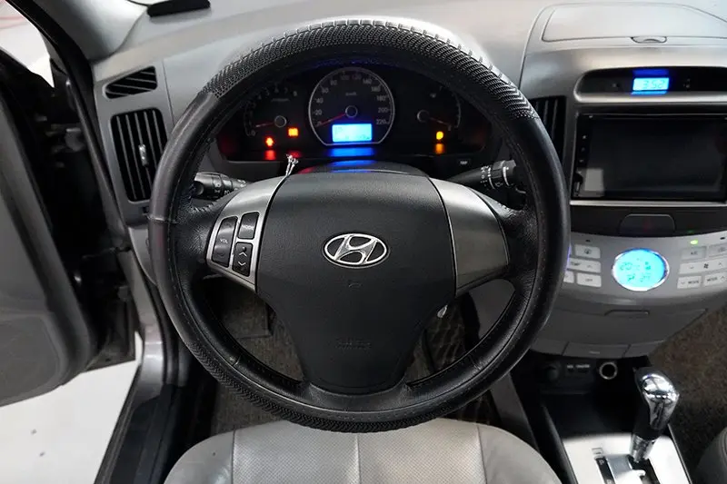 Nội thất xe Hyundai Avante chi tiết nhất 7