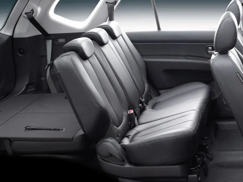 Hình ảnh nội thất xe Kia Carens đẹp mắt 12