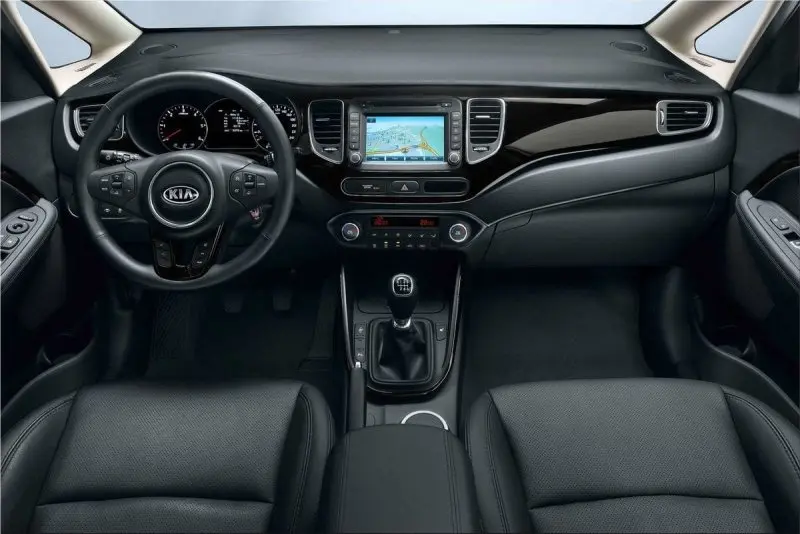 Hình ảnh nội thất xe Kia Carens đẹp mắt 14