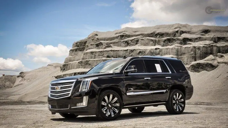 Cadillac Escalade 02